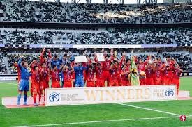 相比于曼联拜仁等，为什么利物浦的更衣室清明澄澈的多？[2...4]